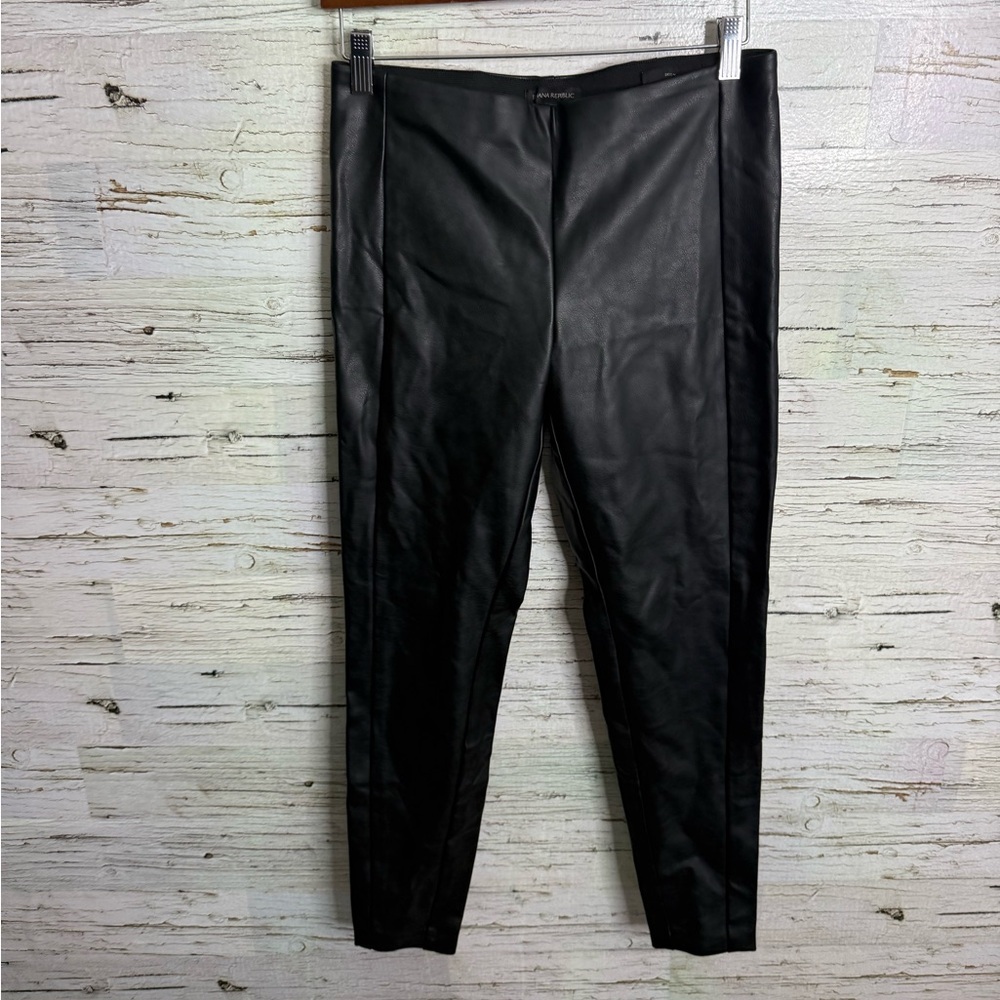 Banana Republic Black Faux Leather Cropped Pants
